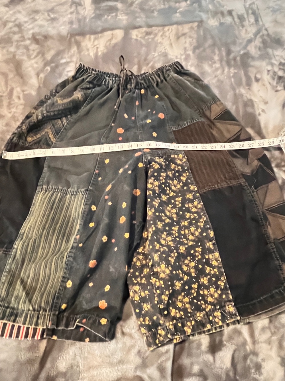 Patchwork Indigo Denim capri Barrel wide leg pants with Floral Accents - Picture 4 of 6